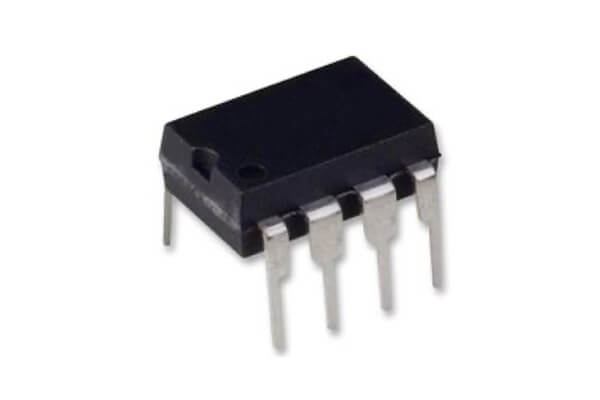 ON Semiconductor LM358AN operational amplifier